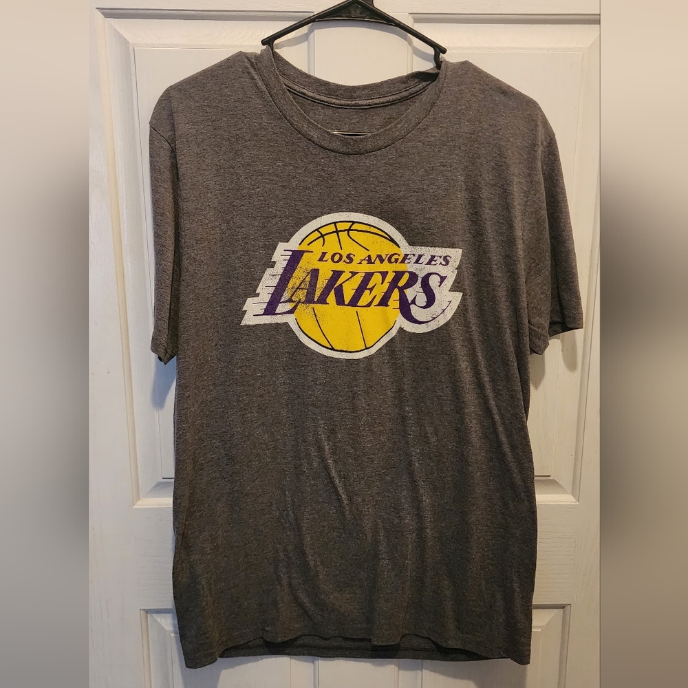 NBA Los Angeles Lakers Gray T-Shirt Boys Youth Size Large